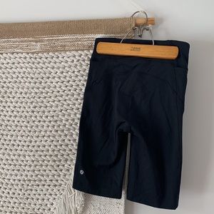 ✨✨Fast and Free Lululemon Shorts 10”